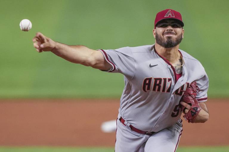 Humberto Castellanos tiene efectiva apertura ante los Marlins