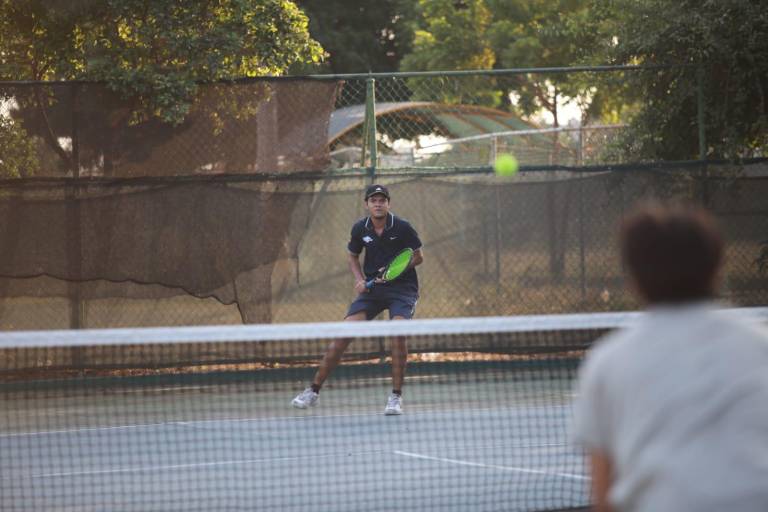 Dupla Sánchez-Peña avanza a la final E del Tenis del Pavo