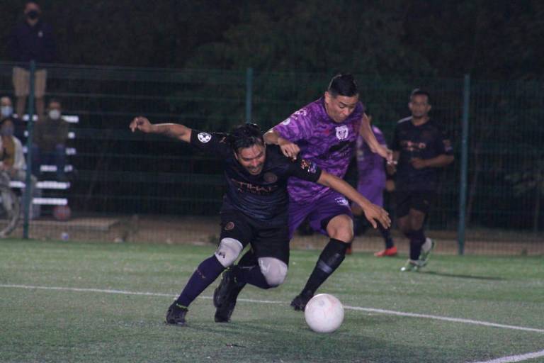 El Bucanero mantiene su rumbo invicto en la Superveteranos