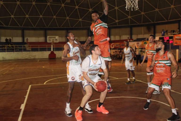 Toros viene con más fuerza que nunca y con ganas de levantar el título: Carlos Armenta