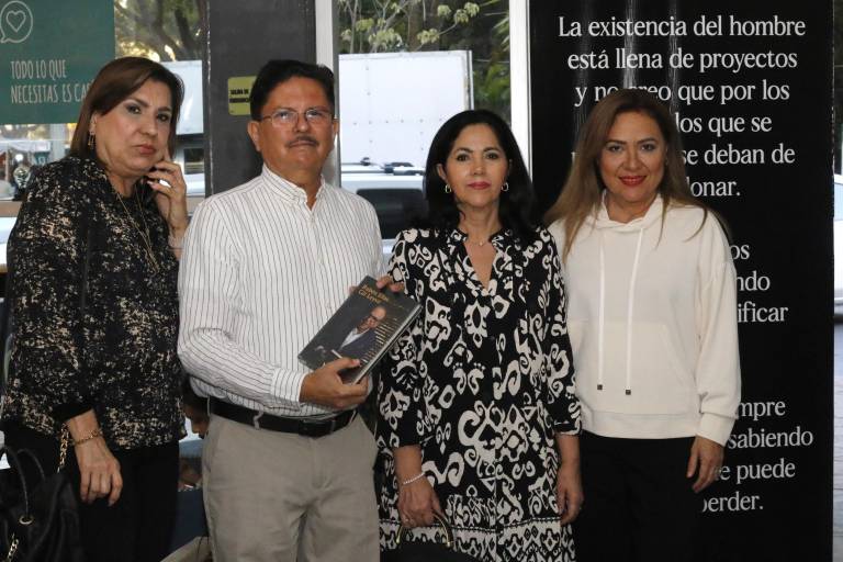 Comparte Rubén Elías Gil Leyva sus memorias