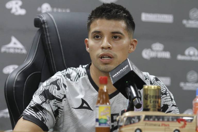 No es el tema físico el problema del equipo: Bryan Colula