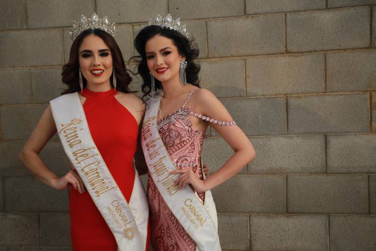 Melanie I es coronada como Reina Infantil del Carnaval 2023