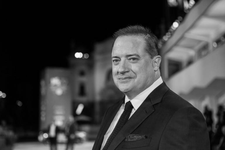 Recibe Brendan Fraser una ovación de siete minutos en el Festival de Venecia