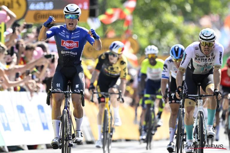 Jasper Philipsen se lleva una dulce victoria al esprint en Bayona y Adam Yates sigue líder
