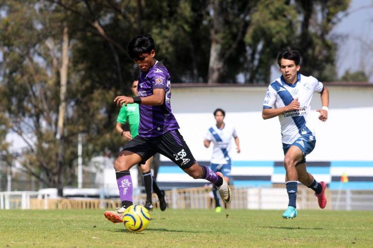 Mazatlán Sub 18 suma en su visita a La Franja