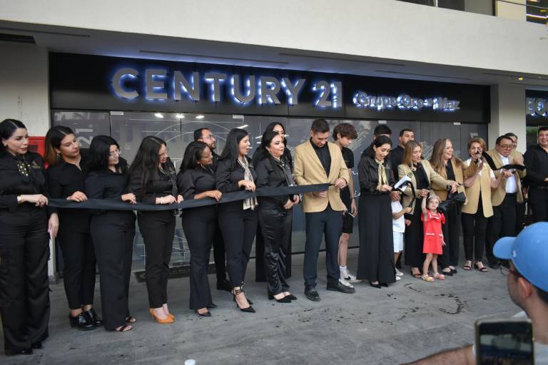 Inaugura Century 21 Grupo Oro nueva oficina en Mazatlán