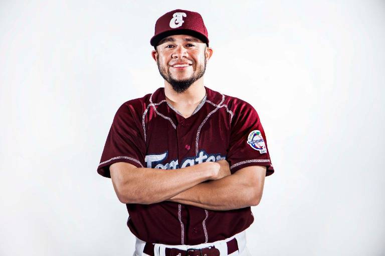 Alfredo Amézaga se compromete en llevar a Tomateros al campeonato