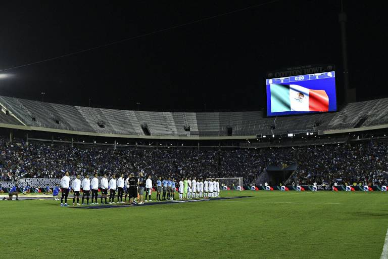 FIFA vuelve a multar a México por grito homofóbico