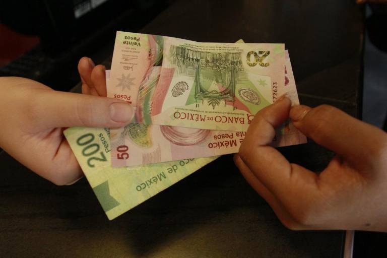 Cuesta de enero y ahorro: unos tips para que el dinero rinda