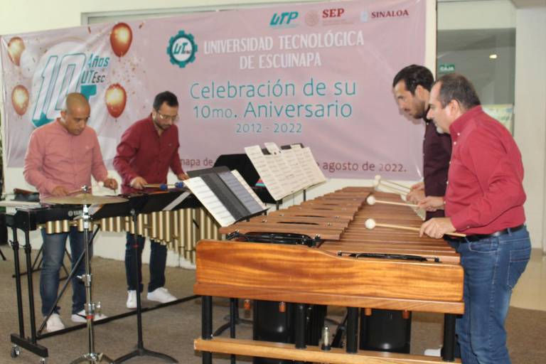 La Universidad Tecnológica de Escuinapa celebra su décimo aniversario