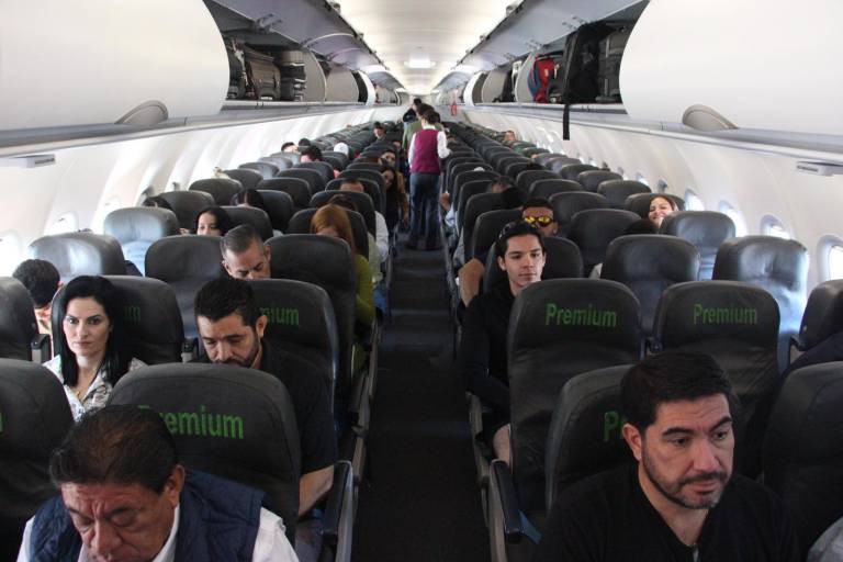 Inauguran vuelo Culiacán-Monterrey; buscan impulsar economía y el turismo a la capital de Sinaloa