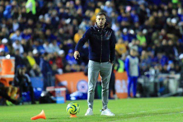 Cruz Azul demanda a Anselmi por 5 millones ante el TAS