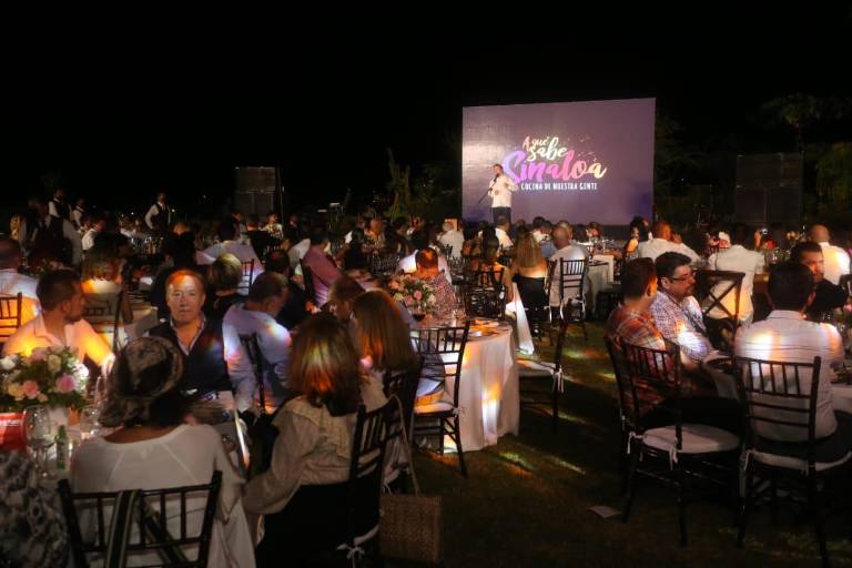 ‘Prueban’ un poco de Sinaloa, en una noche de homenaje al espíritu sinaloense
