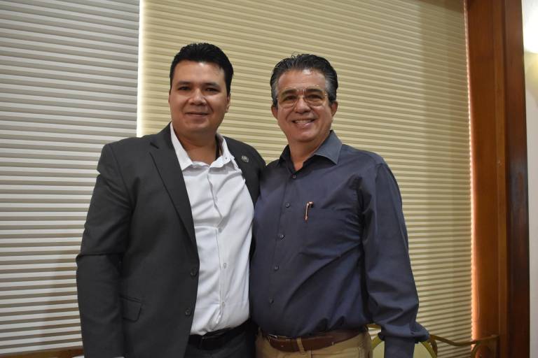Comparte Mario Ramos su historia de éxito