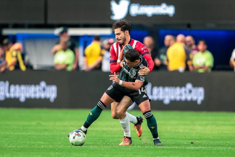 LA Galaxy agrava crisis de las Chivas