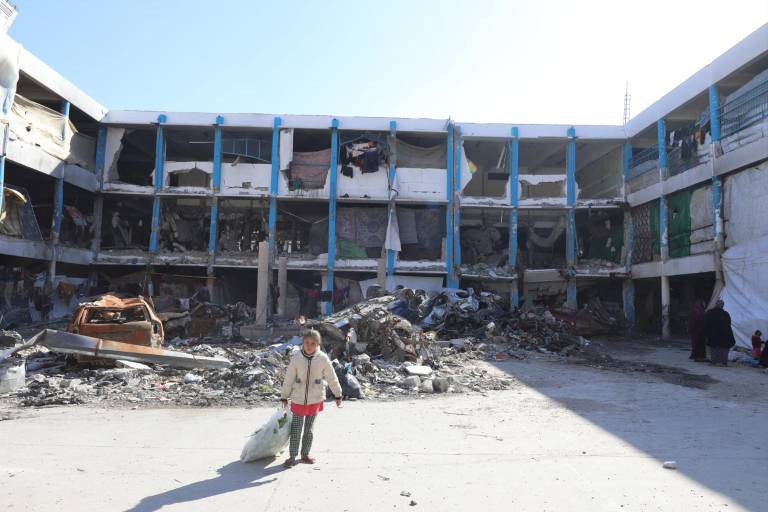 Más de 200 escuelas en Gaza recibieron impactos directos desde que Israel empezó a bombardear