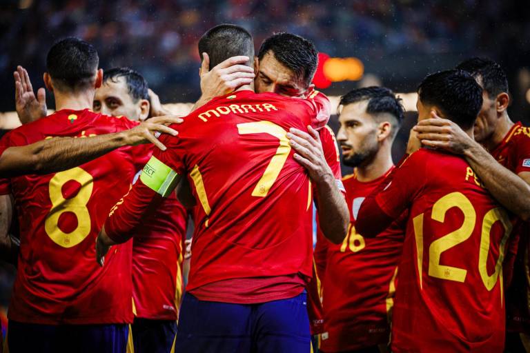 España se da un festín en Córdoba y pasa a cuartos de la Nations