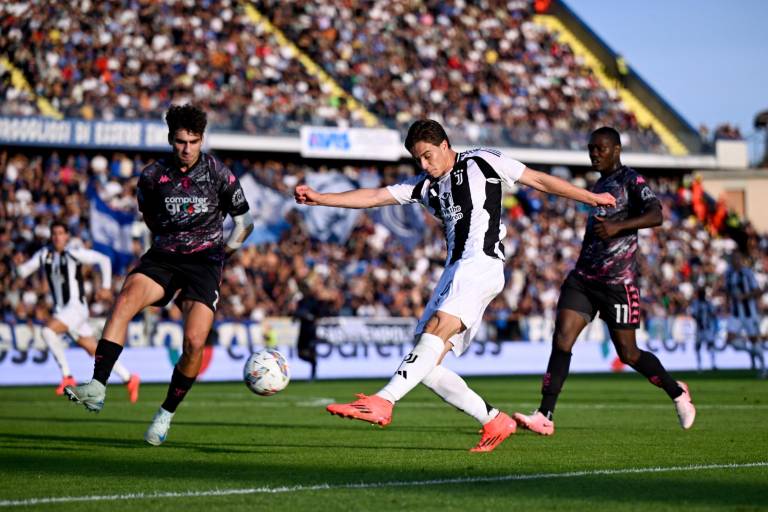 La Juventus se pone líder provisional pese a empatar 0-0 en Empoli