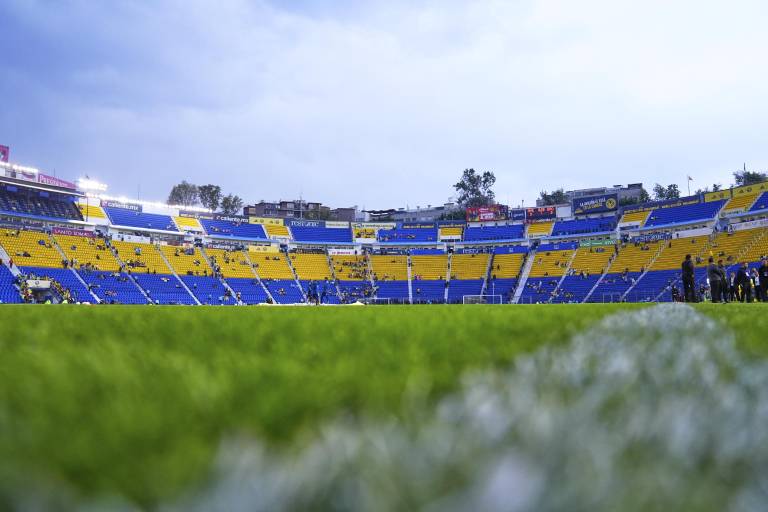 Tormenta eléctrica retrasa el América vs Querétaro en la Jornada 4 del Apertura 2025