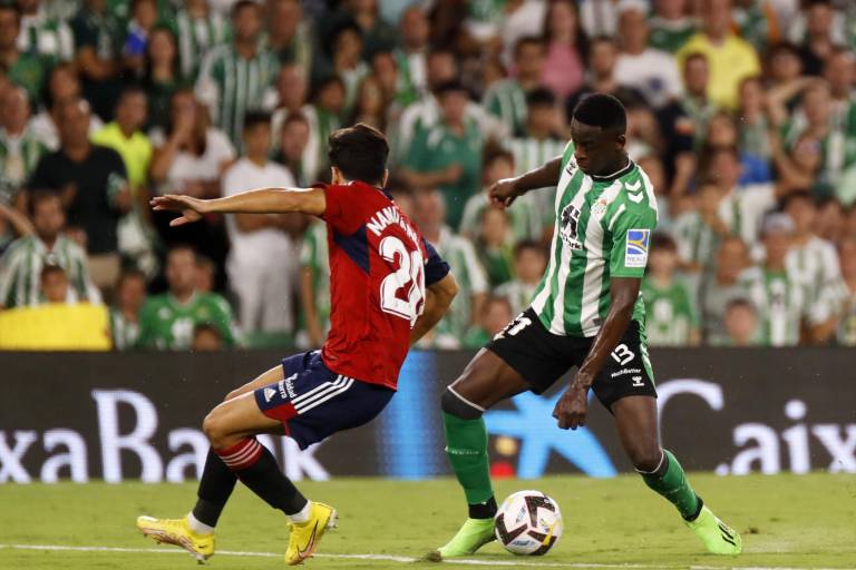 Andrés Guardado, con pocos minutos en triunfo del Betis