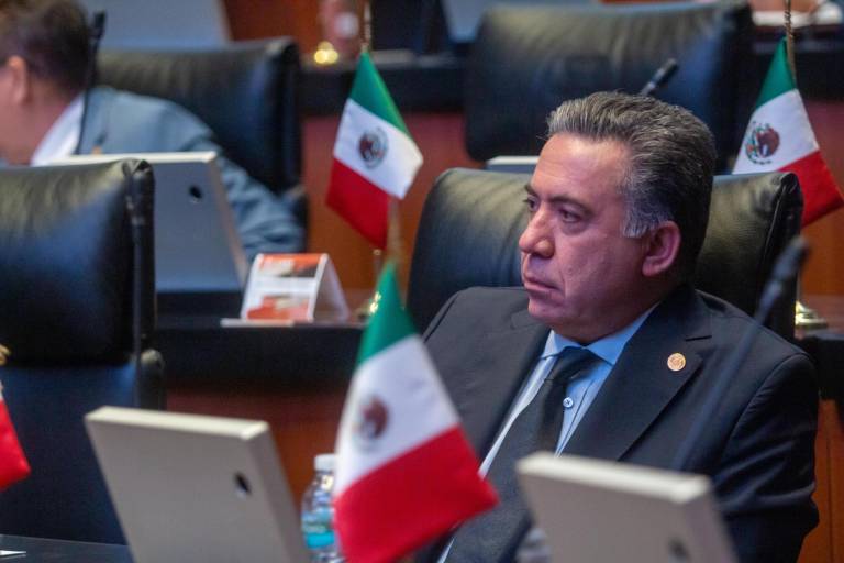 Designan al Senador Enrique Inzunza presidente de la Comisión de Estudios Legislativos