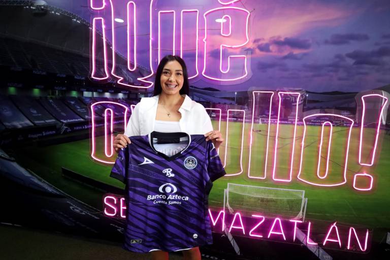 Zulma Hernández se viste de Cañonera