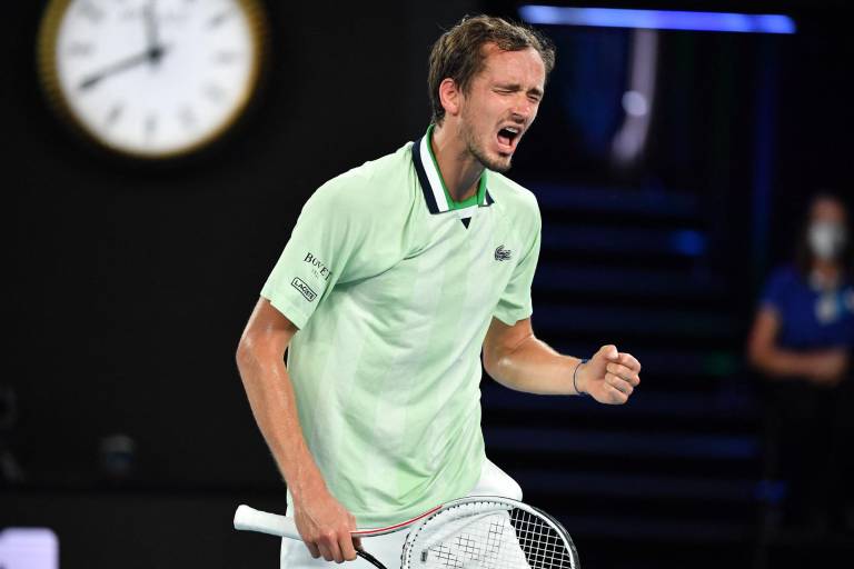 Daniil Medvedev resiste ante Felix y sueña con la historia en el Abierto de Australia