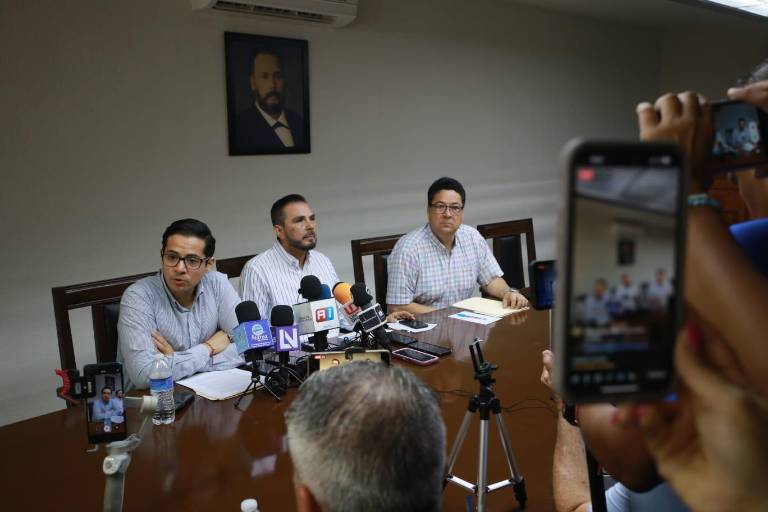 Llama Fecanaco a Gobierno de Sinaloa a publicar paquetes de útiles escolares