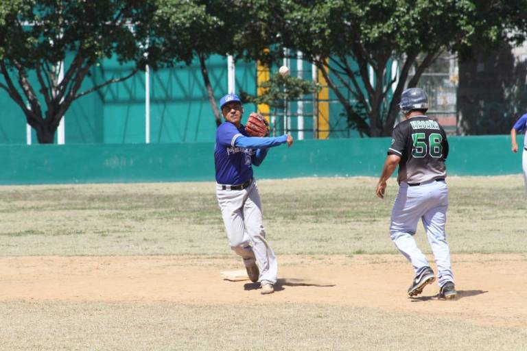 Preparatoria Jaramillo apalea a Suntuas en la Liga Intersindical
