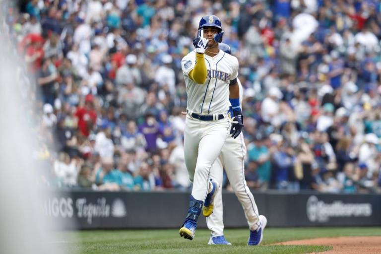Julio Rodríguez es nombrado el Jugador de la Semana de la Liga Americana