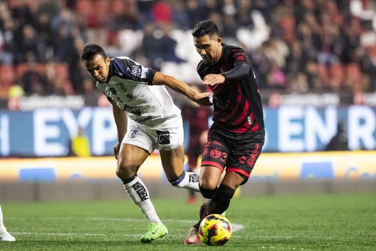 Xolos congela a Gallos en la frontera