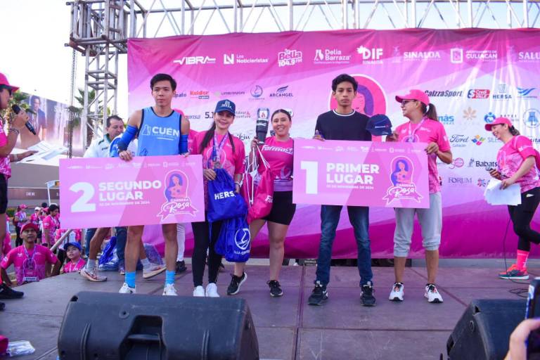 Cabanillas y Vidales dominan los 10K en la Carrera Rosa 2024