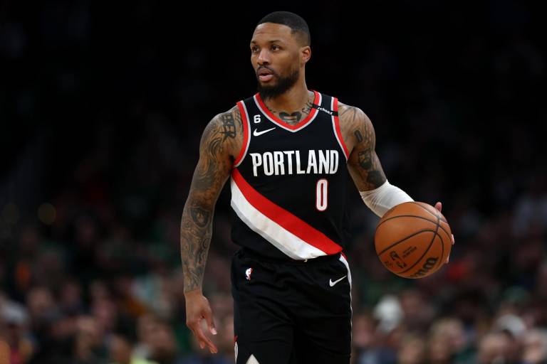 Damian Lillard, nuevo fichaje estrella de los Bucks de Milwaukee