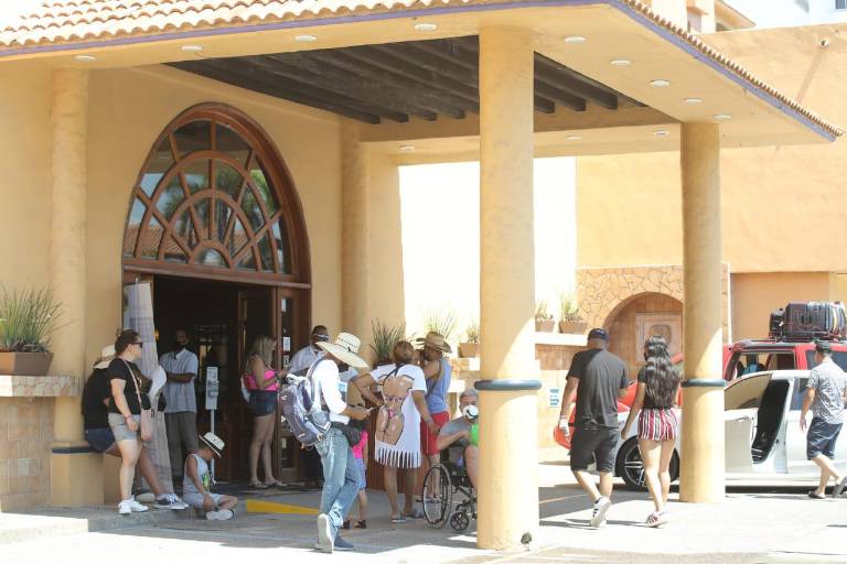 Sí hay relajamiento de empresarios y personas vacunadas ante la pandemia en Mazatlán: Sectur Sinaloa
