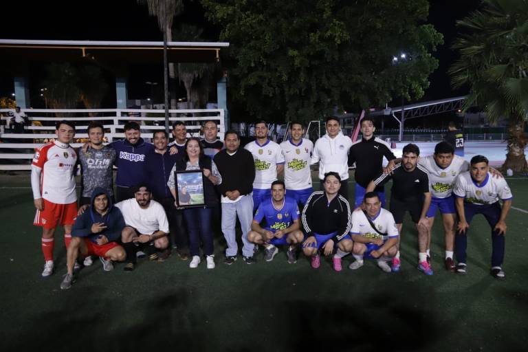 Obtiene bicampeón La Mejor FM en la Liga de Medios