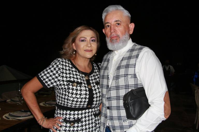 Estrenan terraza en el Country Club de Culiacán