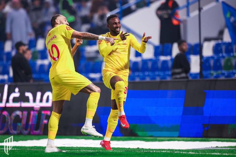 Julián Quiñones anota en empate del Al Qadsiah