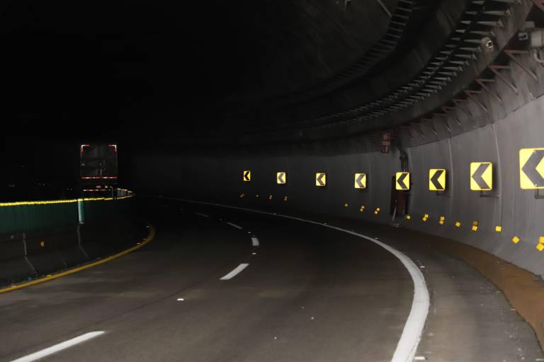 Cierran la autopista Durango-Mazatlán por accidente