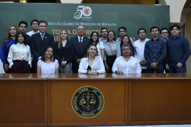 La Escuela Libre de Derecho de Sinaloa tiene nueva sociedad de alumnos