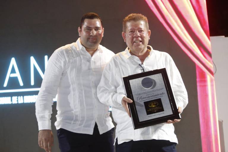 Canirac premia a los mejor del arte culinario en el puerto