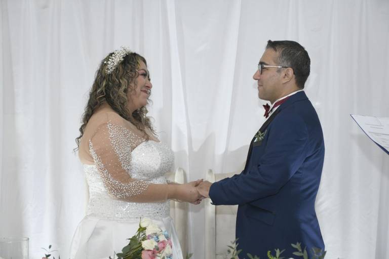 Isi y Gabriel unen sus vidas en matrimonio