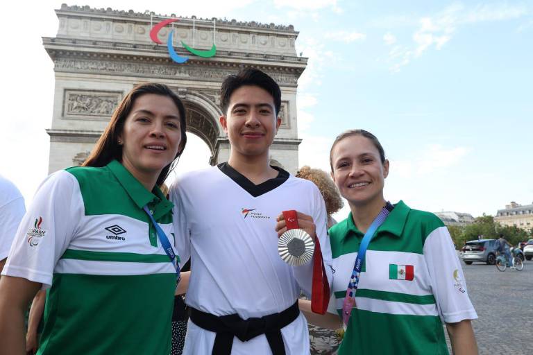 Le cumplen su ‘caprichito’ con dos medallas a Jannet Alegría