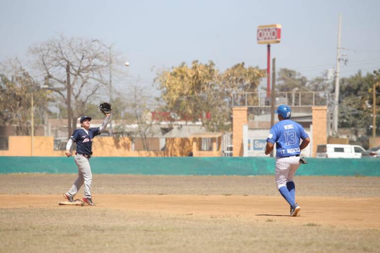 La UAS le da una lección a SNTE Sección 53 en la Liga de Beisbol Burócrata Federal