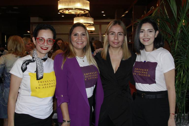 Comparten su experiencia como empresarios