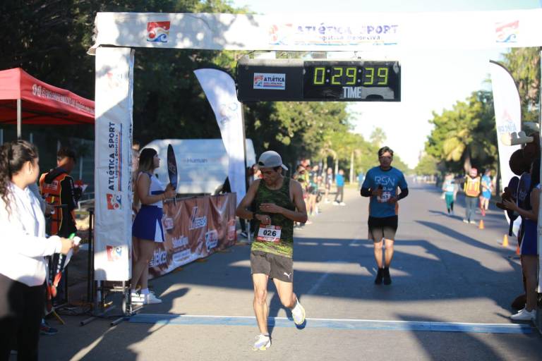 Aseguran hermanos Labrador Carrera RSN en apoyo a Casa Down