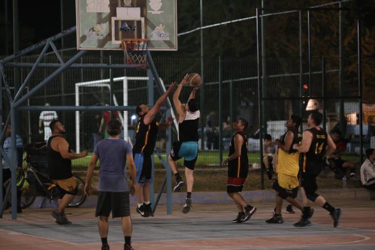Bad Boys dobla a Tak Team en Liga Burócrata