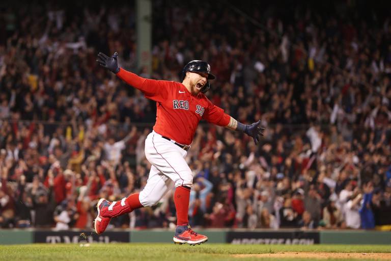 Extraña jugada hunde a Rays y Medias Rojas toma ventaja en la Serie Divisional
