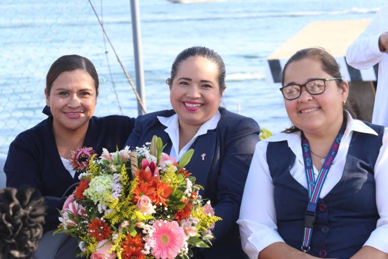 Celebran a la Virgen de Guadalupe damas de ANSPAC Mazatlán