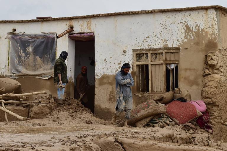 Inundaciones en Afganistán dejan al menos 68 muertos